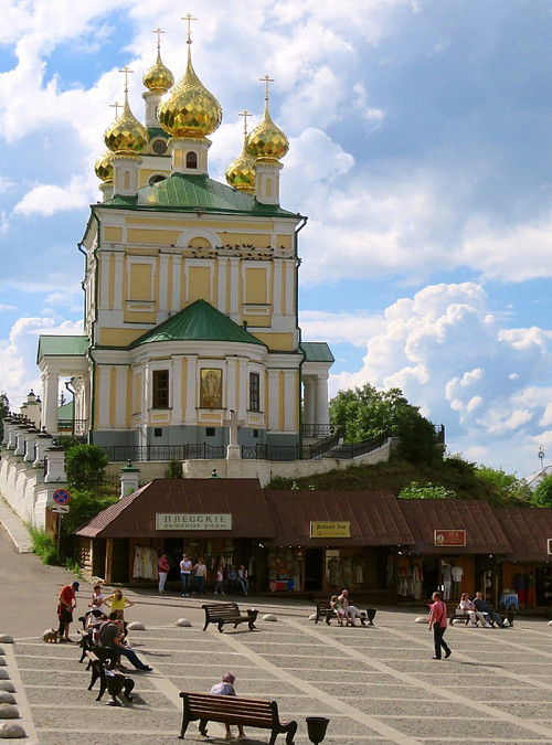 С 27 апреля 2019 г. в Плесе ограничат автомобильное движение