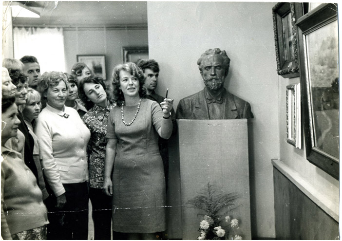 pleslevitan05.jpg